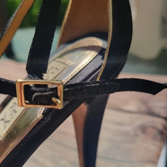 Badgley Mischka Shoes Black Gold Satin Sandal Womens Strappy High Heels Size 7.5 - Picture 11 of 11